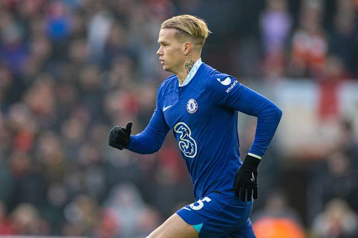 Mykhailo Mudryk pictured on his Chelsea debut in January 2023